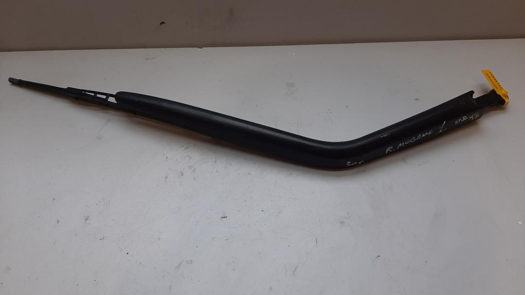 щеткодержатель задний Renault Megane 1 поколение 1998 - фото №1