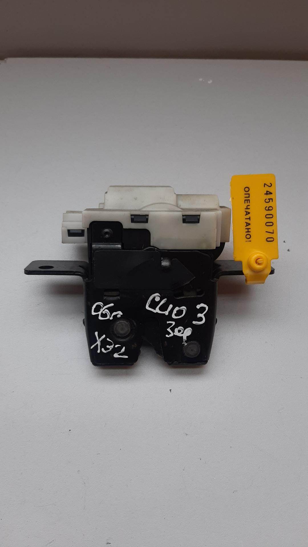 замок багажника Renault Clio 3 поколение 2006, 8200076240 - фото №1