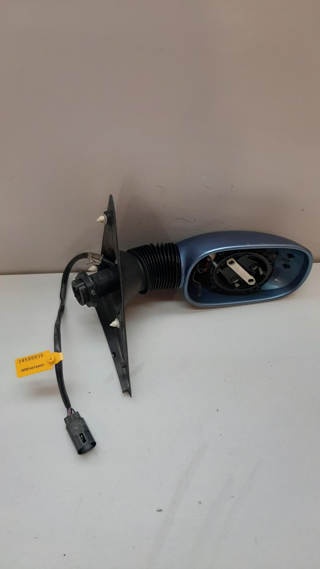 зеркало наружное правое Ford Ka 1 поколение 2003 - фото №1