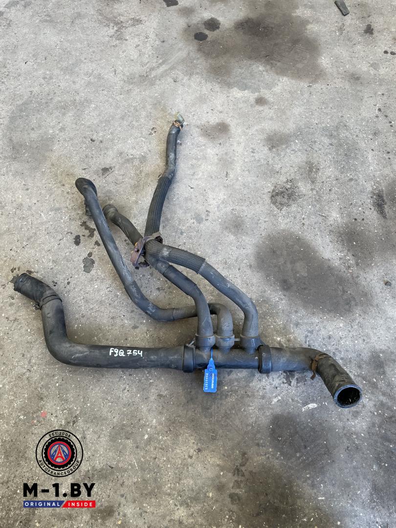 патрубок радиатора Renault Laguna 2 поколение (2001 - 2005), 1.9 л., дизель - фото №1