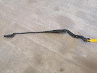 щеткодержатель (поводок стеклоочистителя, дворник) Ford S-Max 1 поколение (2006 - 2010)