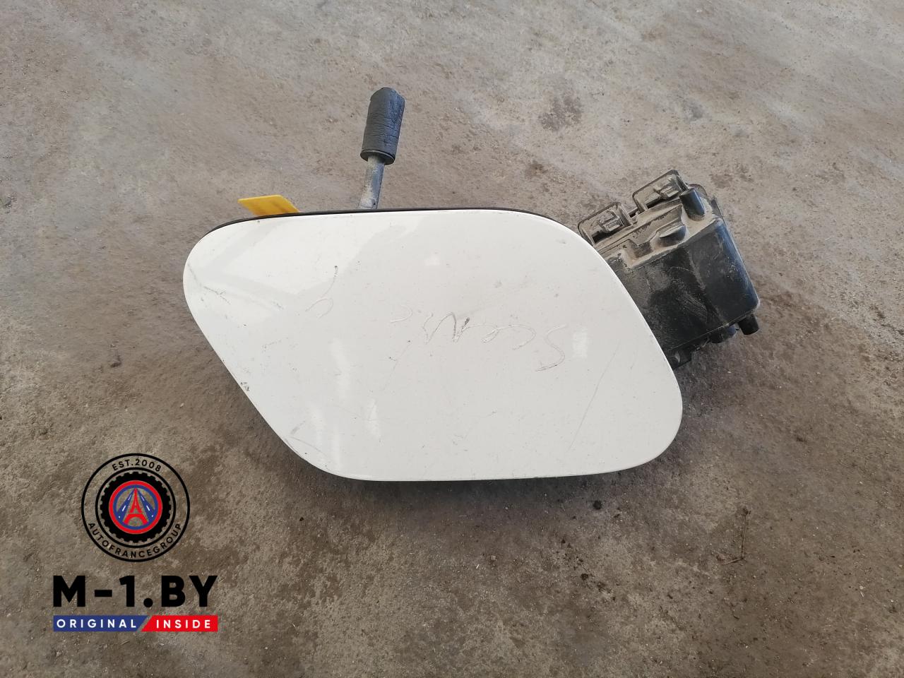 лючок топливного бака Renault Scenic 4 поколение (2016 - 2020), 781202372R - фото №1