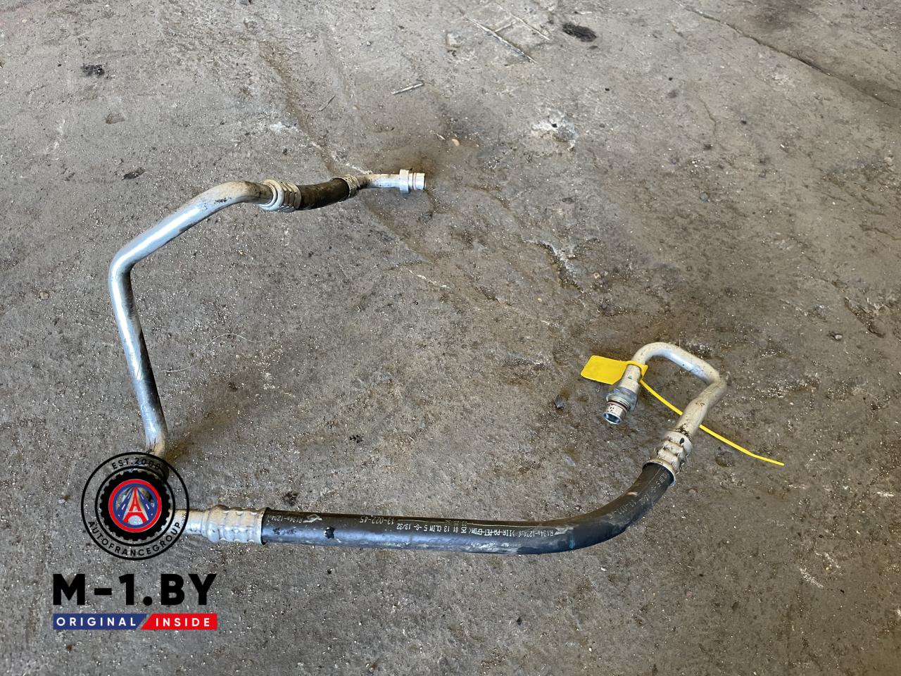 трубка кондиционера Renault Megane 3 поколение (2008 - 2014), 1.5 л., дизель - фото №1