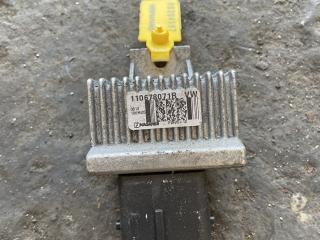 реле накала свечей Renault Megane 3 поколение (2008 - 2014), 1.5 л., дизель, 110678071R