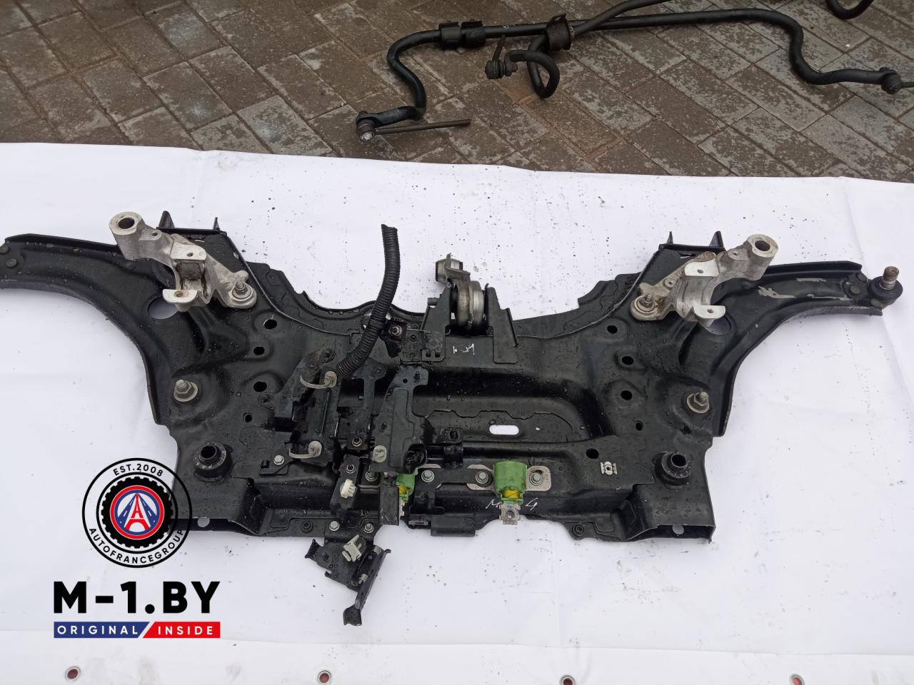 балка подвески передняя (подрамник) Renault Megane 4 поколение (2016 - 2020), универсал - фото №1