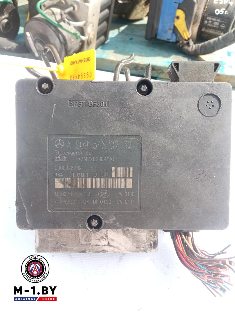 блок ABS Mercedes-Benz C-Класс W203/S203/CL203 (2000 - 2004) - фото №1