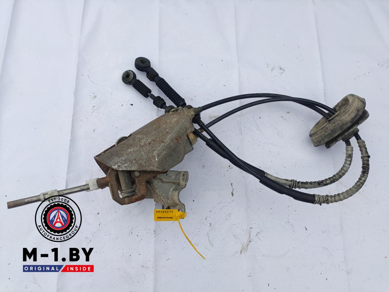 кулиса Renault Trafic 2 поколение (2001 - 2006), 1.9 л., дизель - фото №1