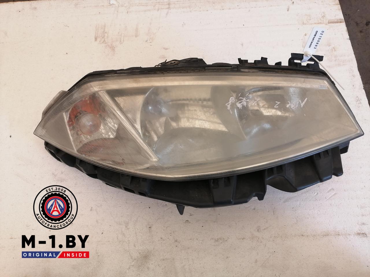 фара правая Renault Megane 2 поколение (2002 - 2006), 8200073221 - фото №1
