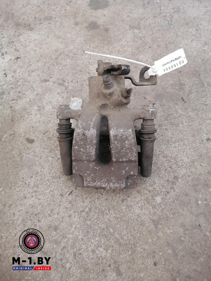 суппорт задний правый Renault Scenic 2 поколение (2003 - 2006) - фото №1