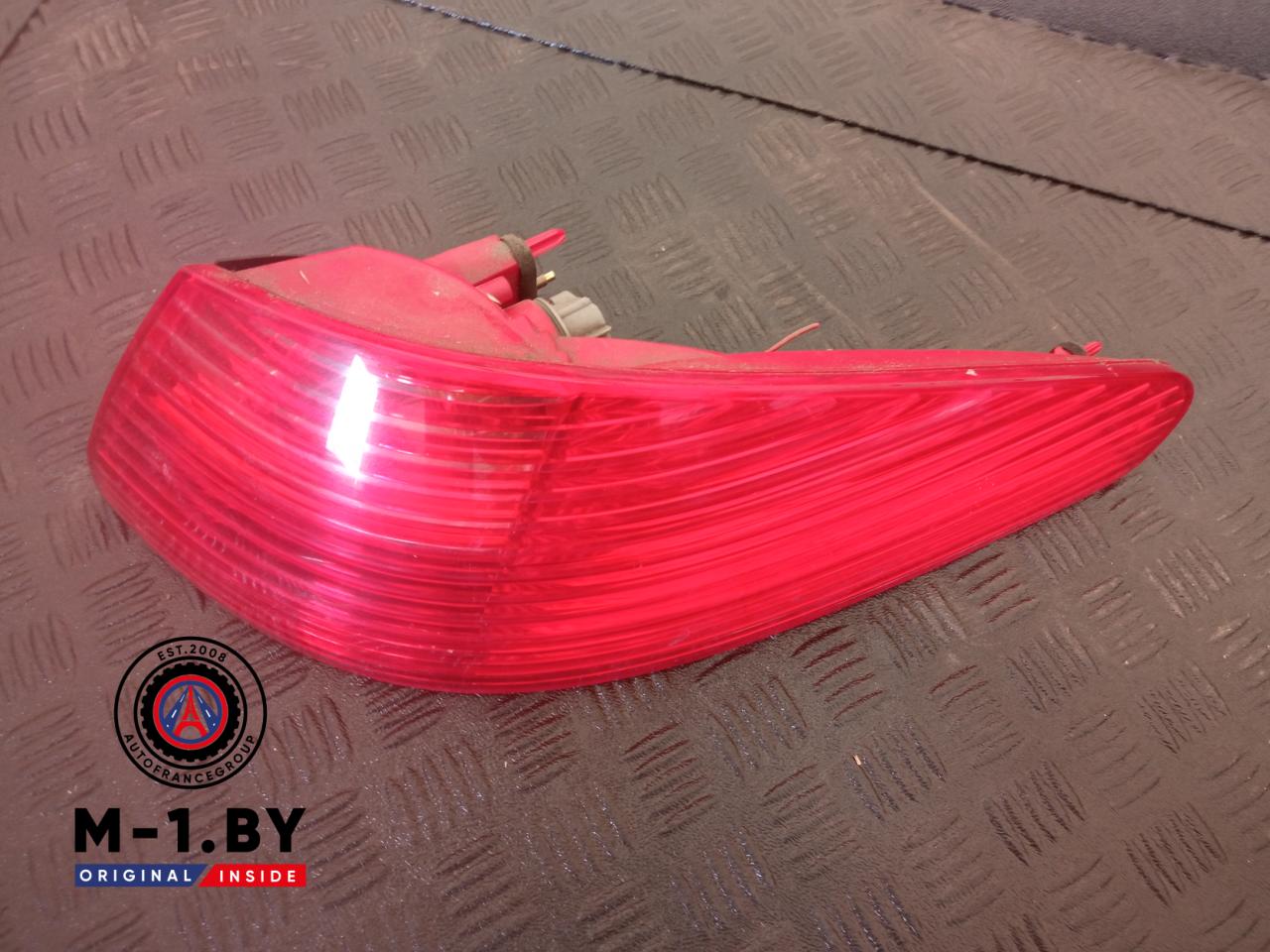 фонарь задний правый Peugeot 607 1 поколение (2000 - 2004) - фото №1