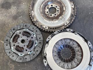 комплект сцепления Renault Scenic 2 поколение (2003 - 2006), 1.6 л., бензин