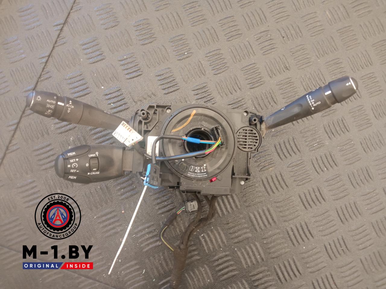 переключатель подрулевой (стрекоза) Citroen Jumpy 3 поколение (2016 - 2025), 98312525ZD - фото №1