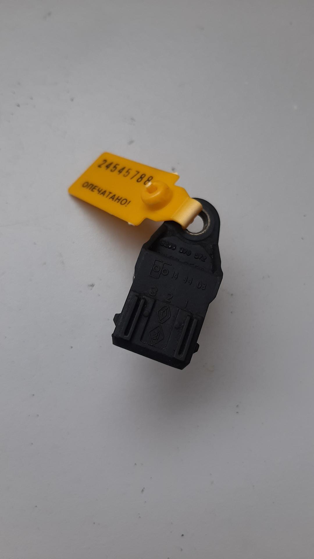 датчик распредвала Renault Laguna 2 поколение 2002, 2.2 л., дизель, 8200370572 - фото №1