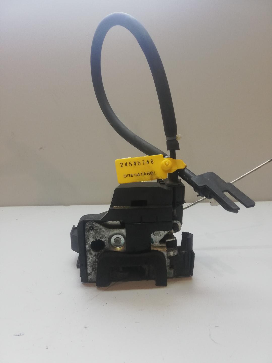 замок двери передней левой Fiat Doblo 1 поколение 2000 - фото №1