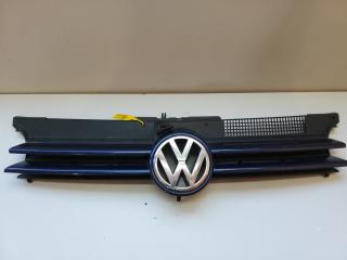 решетка радиатора Volkswagen Golf 4 поколение 2000