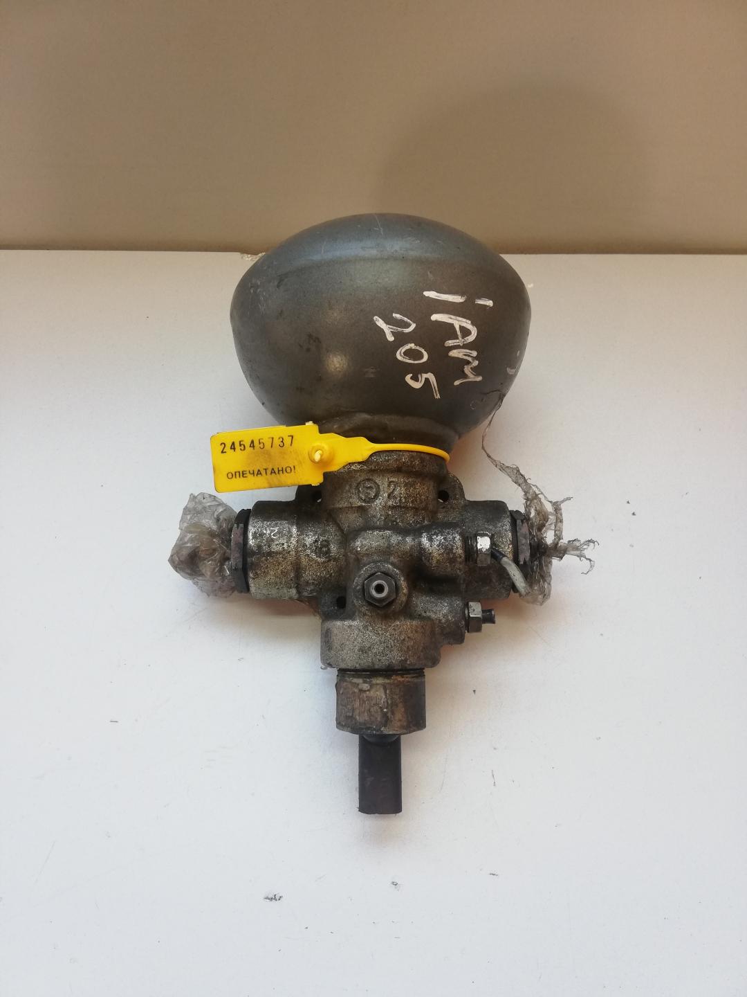 гидросфера Citroen C5 1 поколение 2004 - фото №1