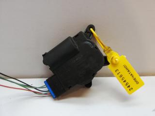 моторчик заслонки печки Audi Q7 4L 2005, 52411483