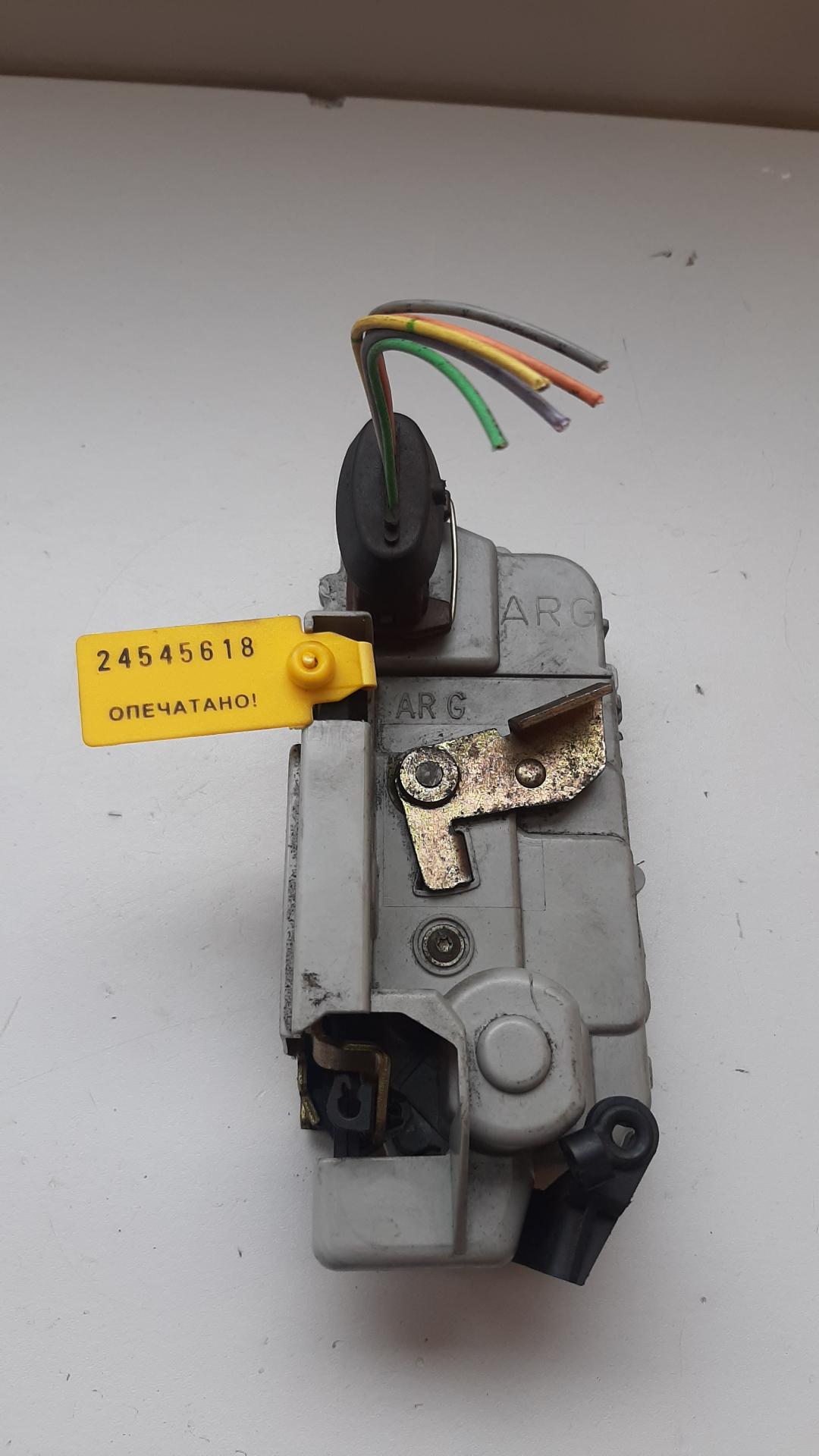 замок двери задней левой Citroen Xsara 1 поколение 1997 - фото №1