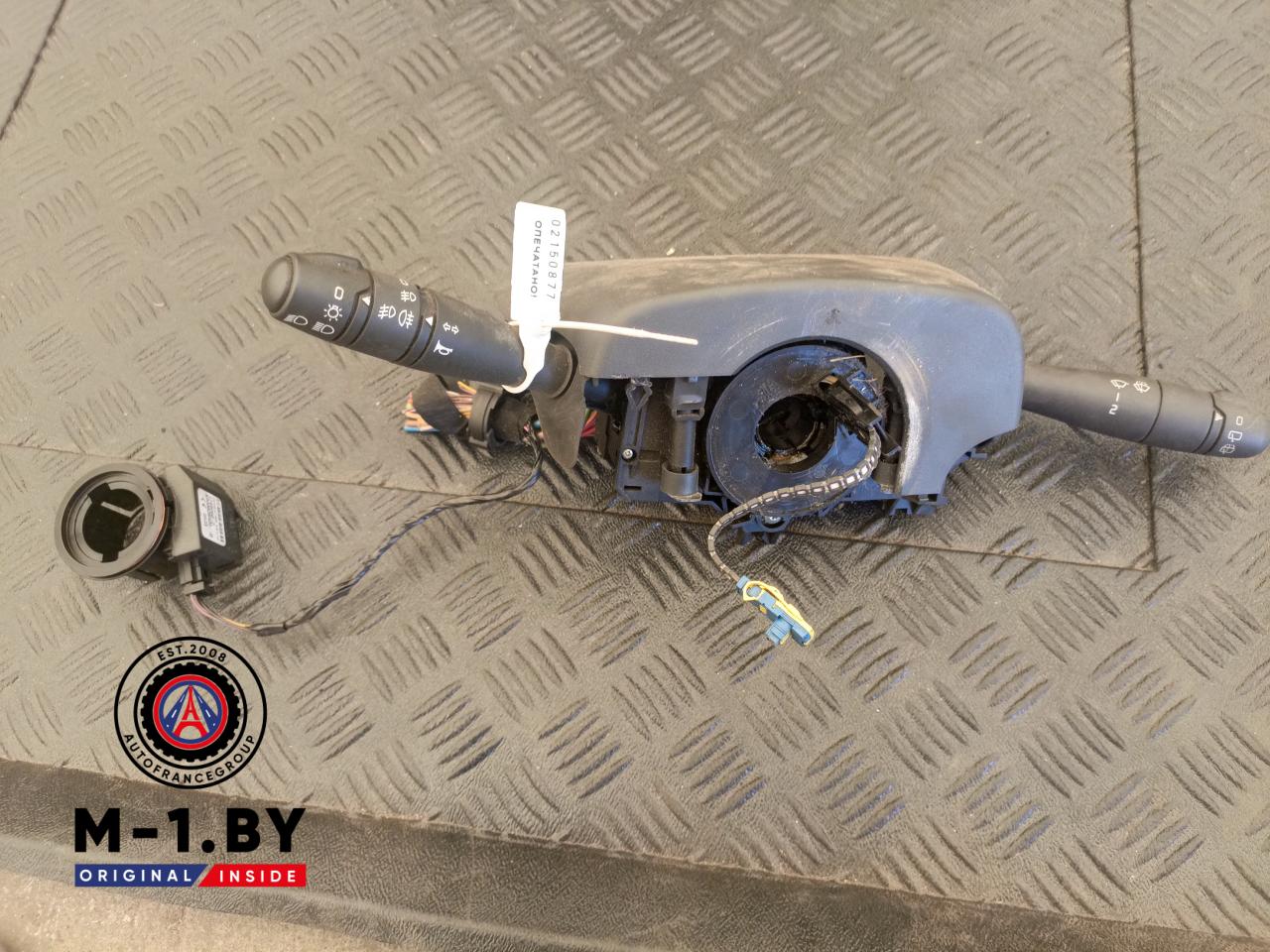 переключатель подрулевой (стрекоза) Renault Logan 1 поколение (2004 - 2009) - фото №1