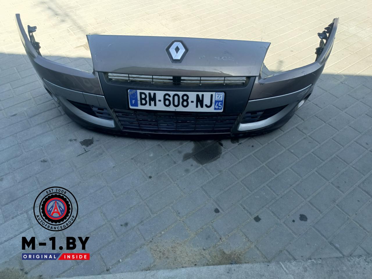 бампер передний Renault Scenic 3 поколение (2009 - 2012) - фото №1