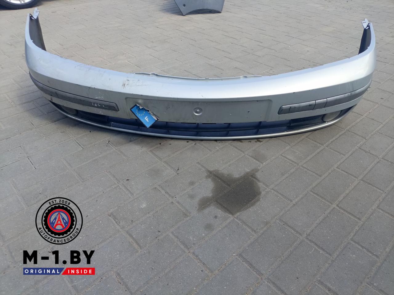 бампер передний Renault Laguna 2 поколение (2001 - 2005) - фото №1