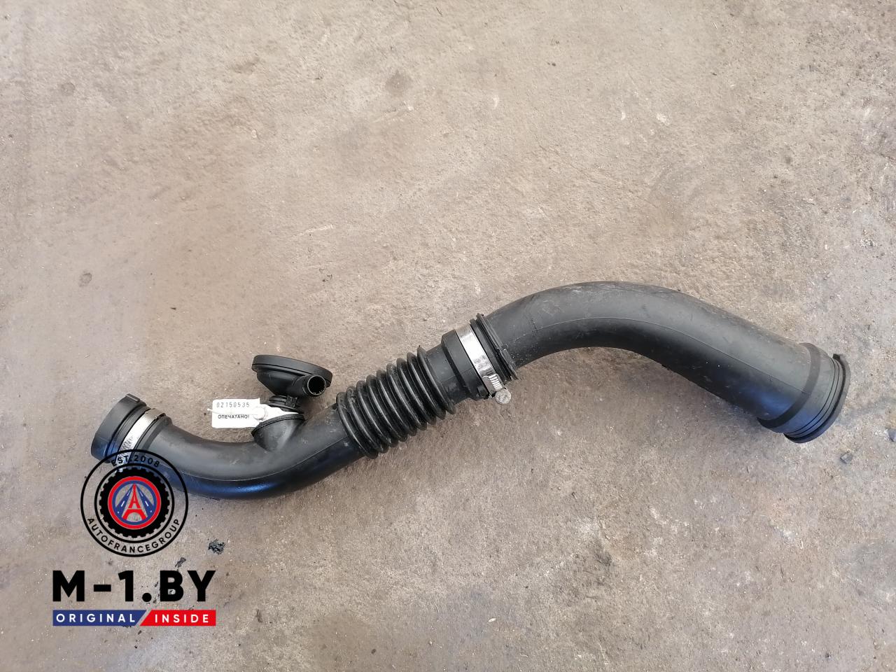 патрубок интеркулера Renault Megane 2 поколение (2002 - 2006), 1.5 л., дизель, 8200218987, 3911171924 - фото №1