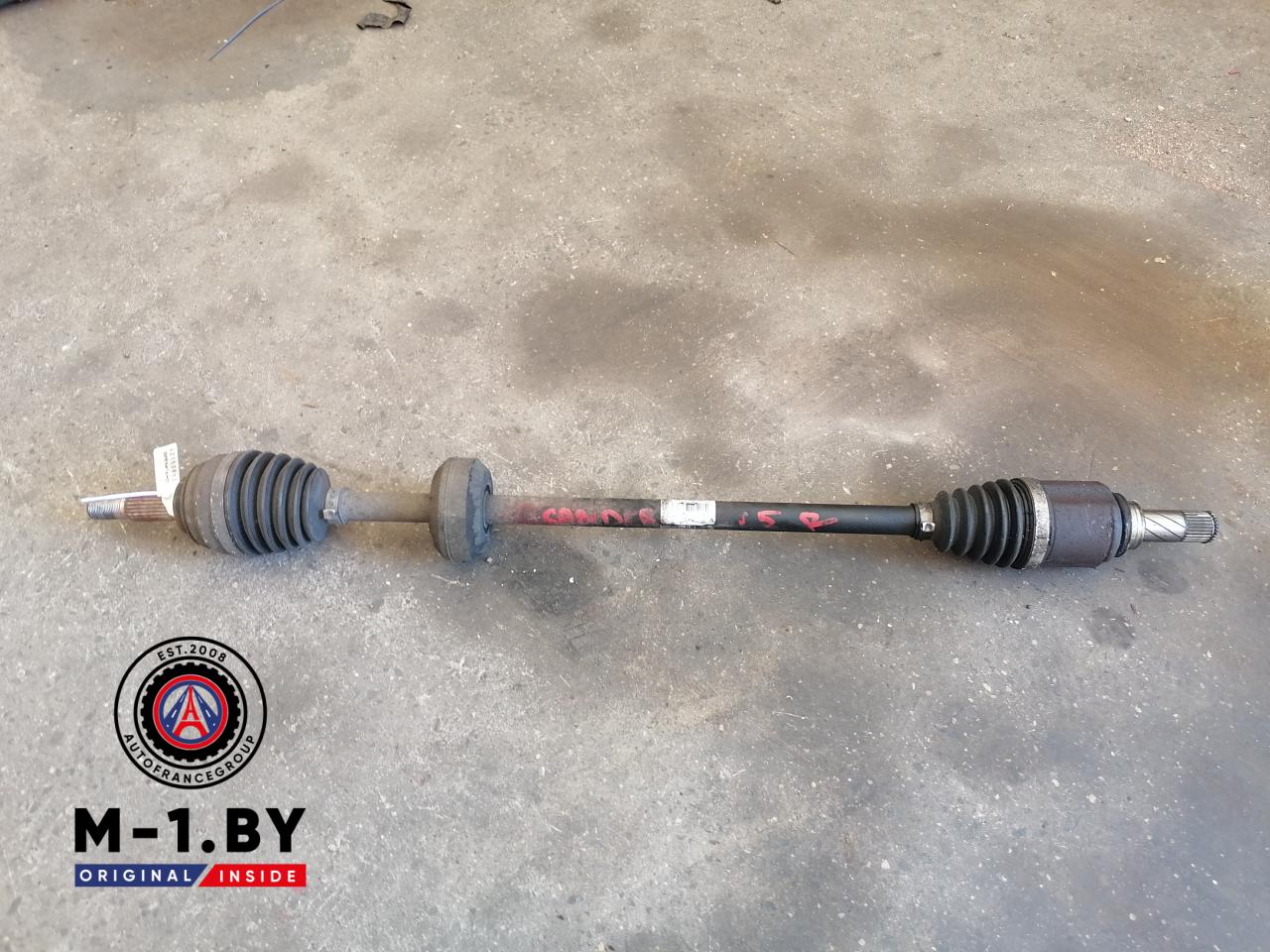 полуось передняя правая (приводной вал, ШРУС) Renault Sandero 1 поколение (2009 - 2014), 1.5 л., дизель, 391006331R - фото №1