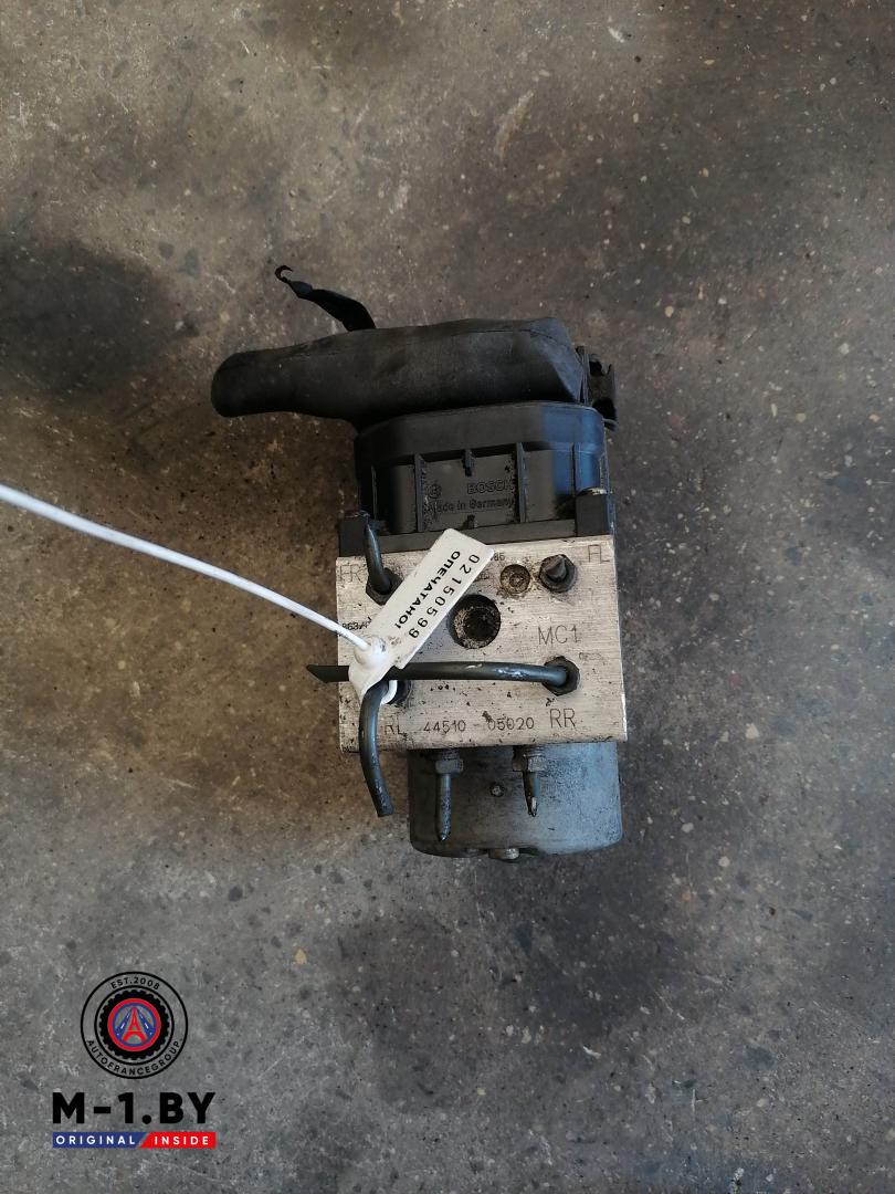 блок ABS Toyota Avensis 1 поколение (T220) (1997 - 2000), 0265216485 - фото №1