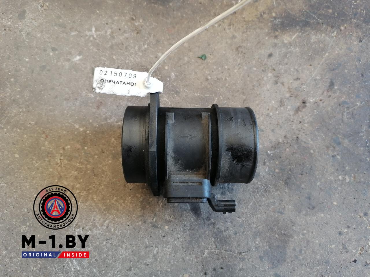 расходомер воздуха Renault Duster 1 поколение (2010 - 2015), 5WK97020 - фото №1