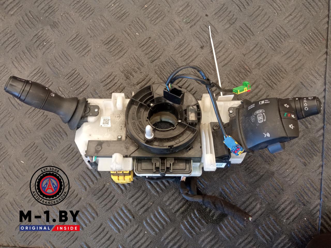 переключатель подрулевой (стрекоза) Renault Laguna 3 поколение (2007 - 2012) - фото №1