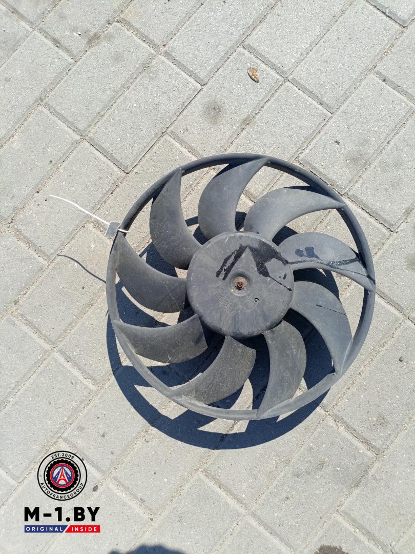 вентилятор радиатора Renault Master 2 поколение (1998 - 2003), 2.2 л., дизель - фото №1