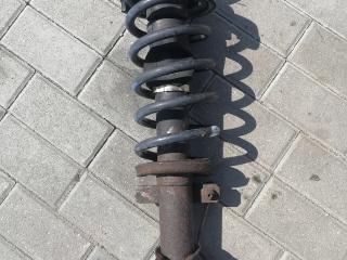 стойка передняя левая Renault Trafic 2 поколение (2001 - 2006)