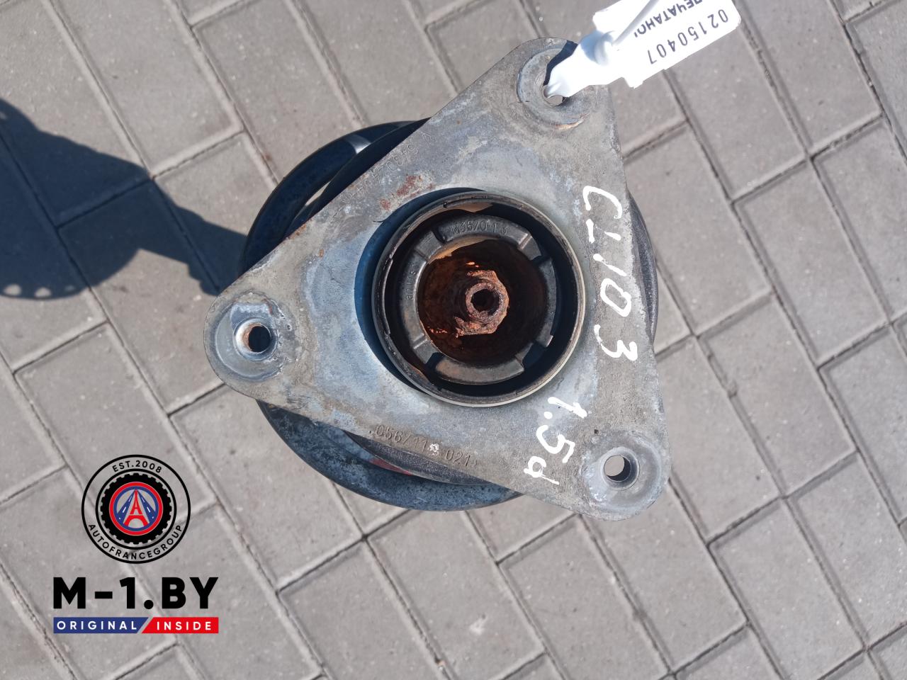 стойка передняя левая Renault Clio 3 поколение (2005 - 2009), 1.5 л., дизель - фото №1