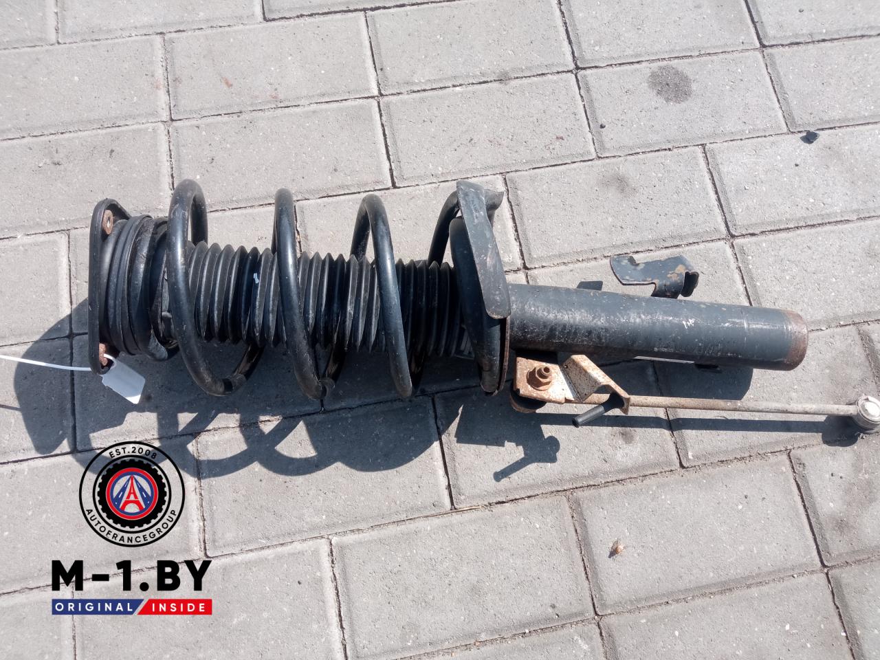 стойка передняя правая Ford Focus 2 поколение (2004 - 2008) - фото №1