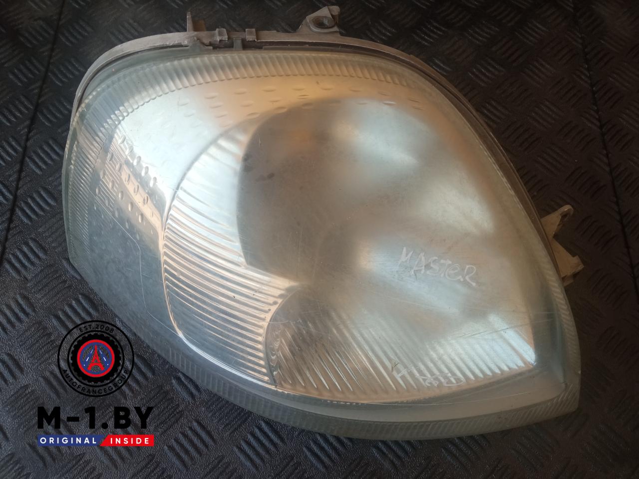 фара правая Renault Master 2 поколение (1998 - 2003), 8200163518 - фото №1