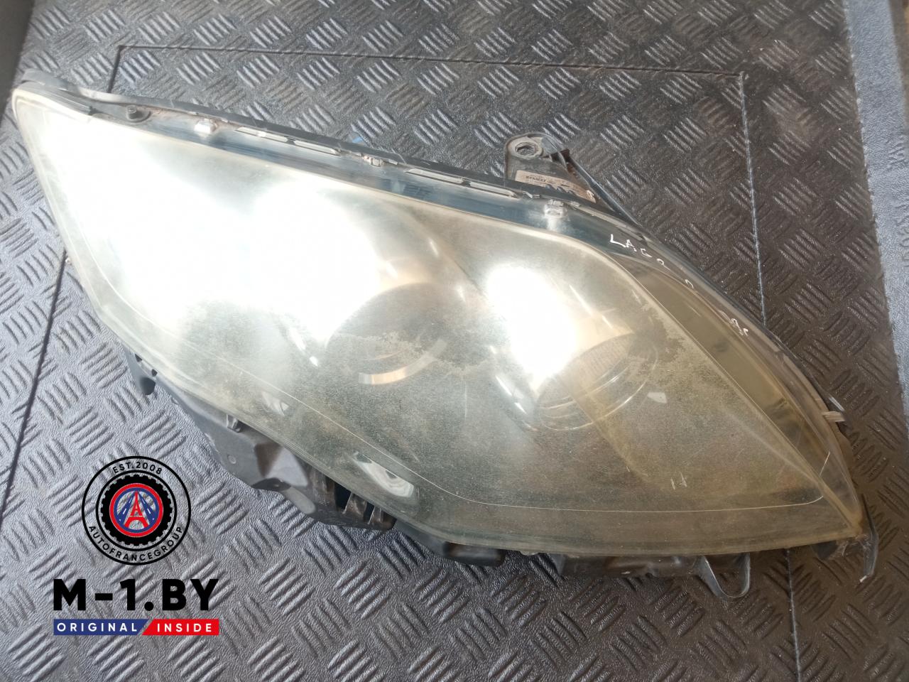 фара правая Renault Laguna 3 поколение (2007 - 2012) - фото №1