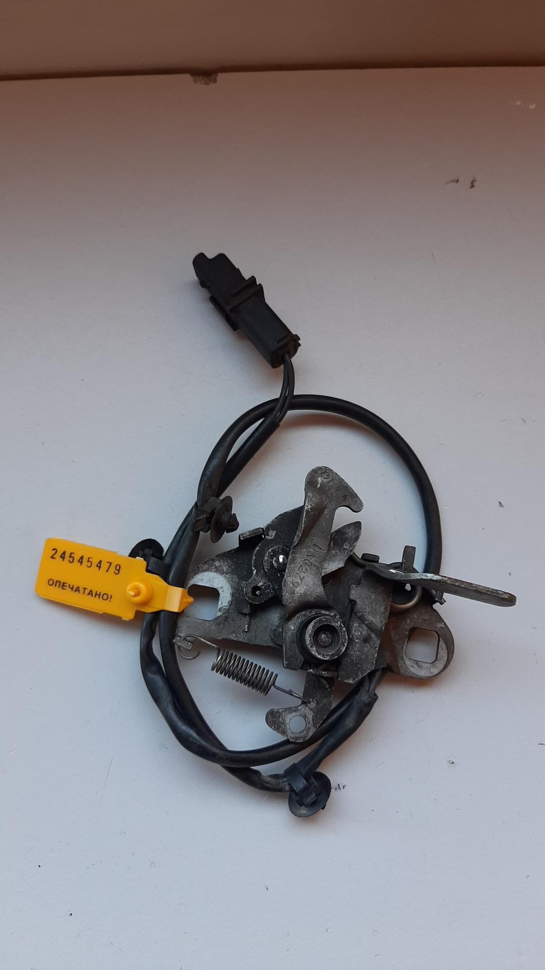 замок капота Peugeot 607 1 поколение 2001 - фото №1