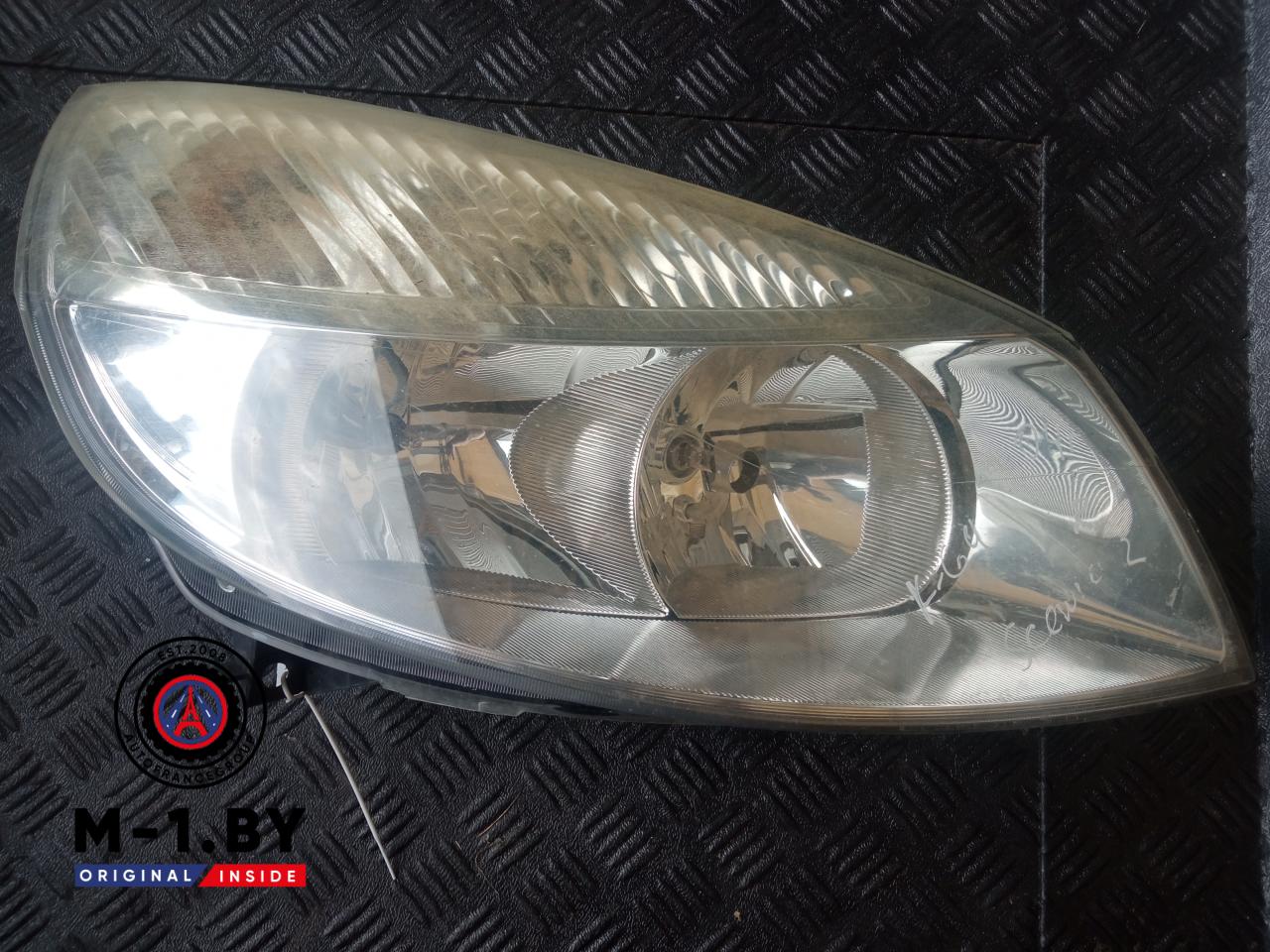 фара правая Renault Scenic 2 поколение 2004 - фото №1