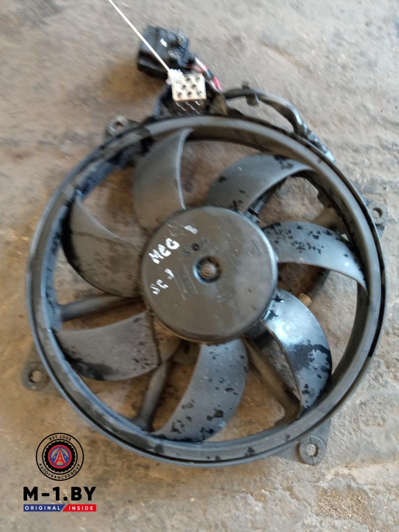 вентилятор радиатора Renault Megane 3 поколение (2008 - 2014) - фото №1