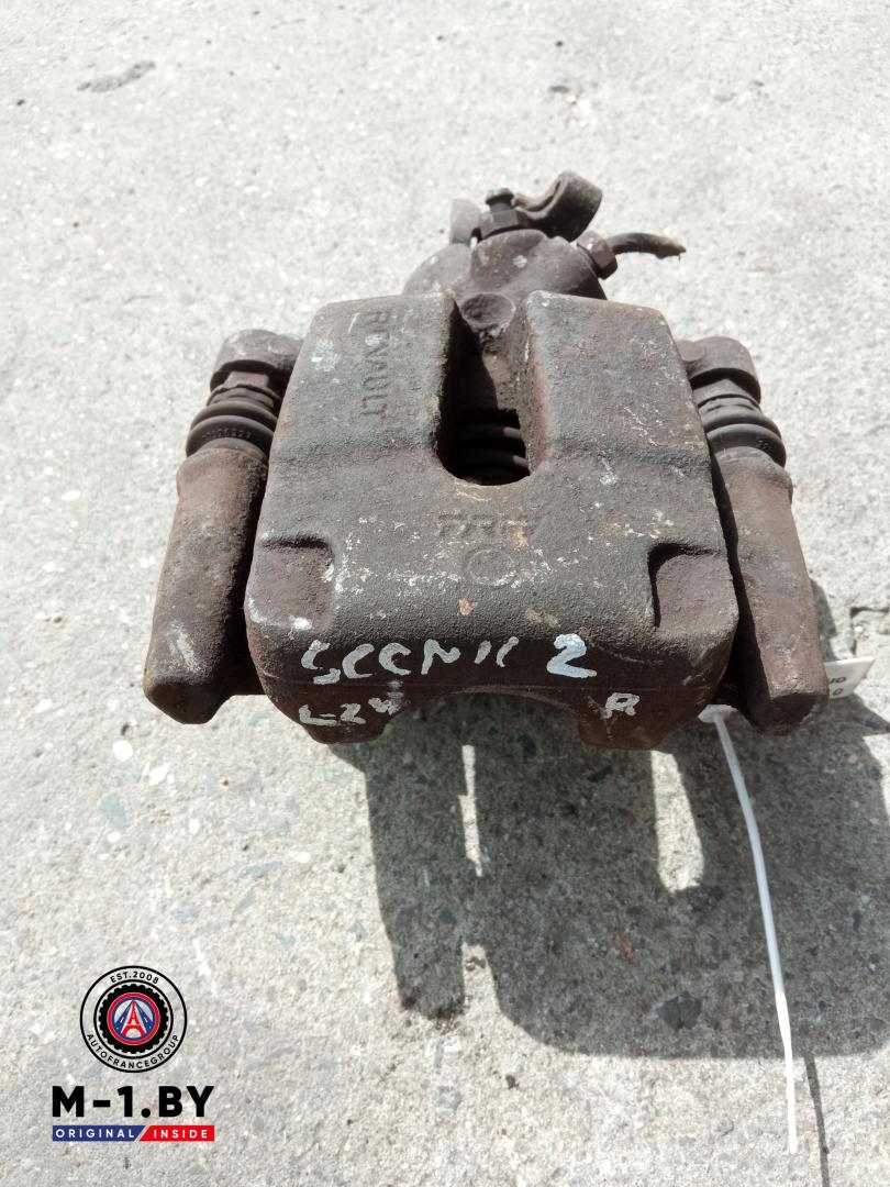 суппорт задний правый Renault Scenic 2 поколение (2003 - 2006) - фото №1