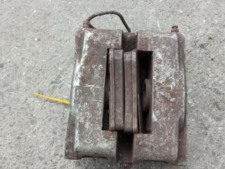 суппорт задний правый Citroen Xantia 1 поколение (1992 - 1998)