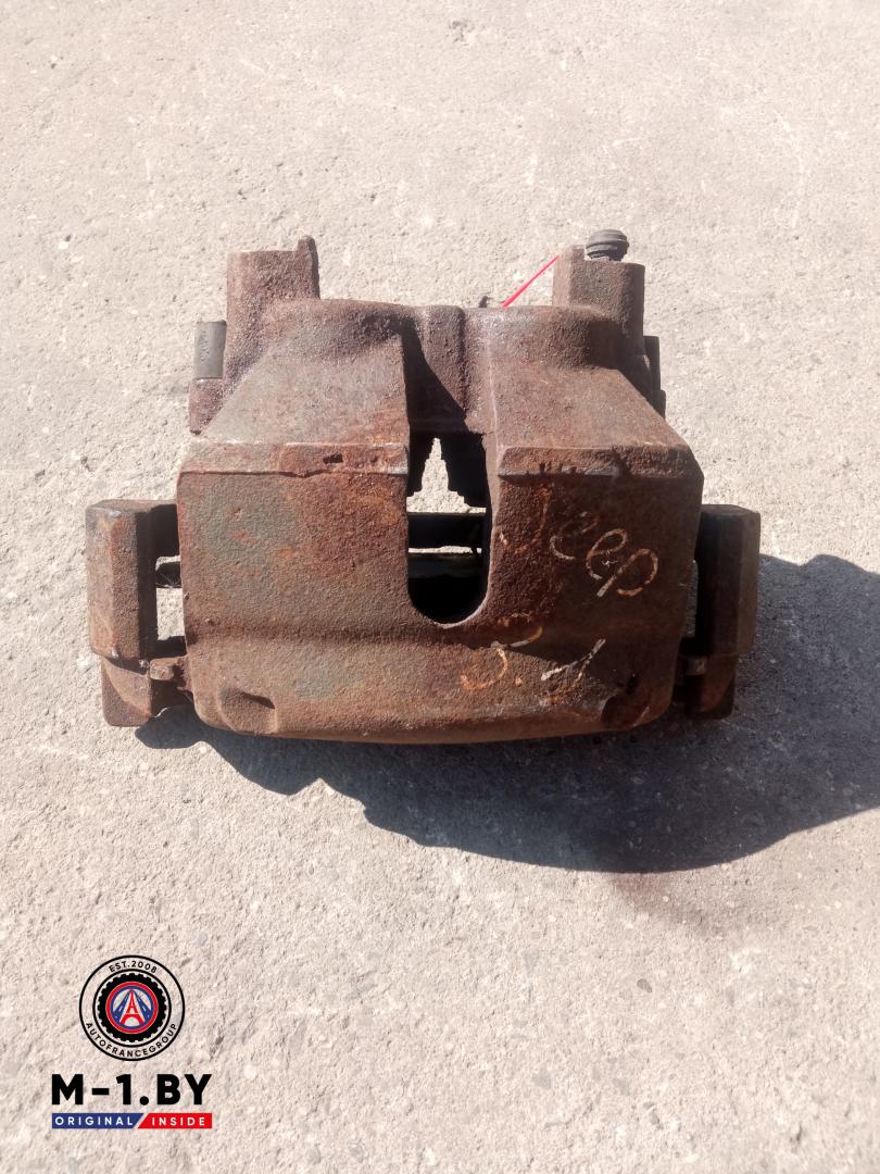 суппорт передний левый Jeep Grand Cherokee WK (2004 - 2010) - фото №1