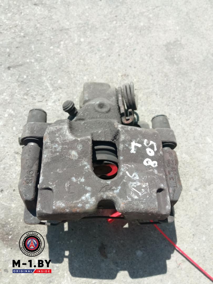 суппорт задний левый Peugeot 508 1 поколение (2010 - 2014) - фото №1