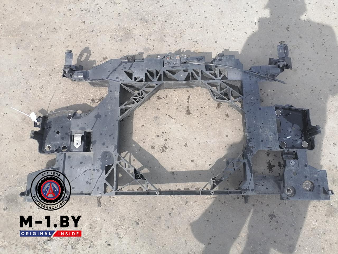 диффузор вентилятора Renault Scenic 3 поколение (2009 - 2012) - фото №1