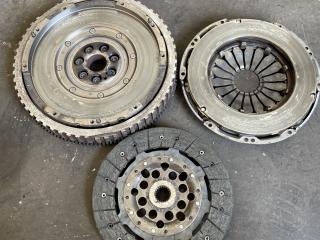 комплект сцепления Renault Megane 2 поколение [рестайлинг] (2006 - 2012), 1.5 л., дизель