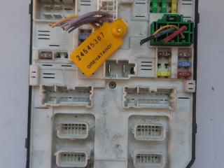 блок предохранителей Renault Megane 3 поколение 2010, 284B690