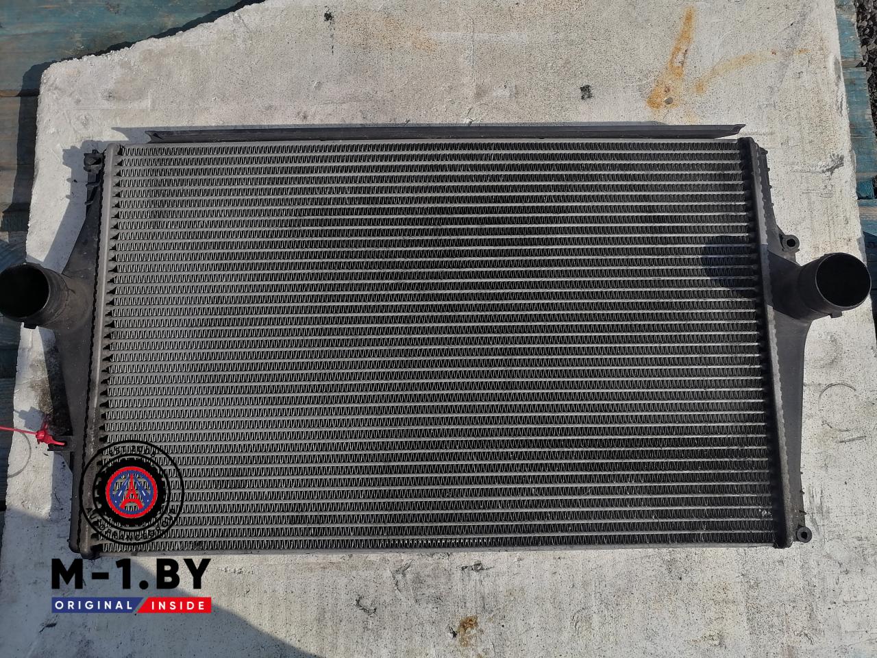 интеркулер Volvo V70 2 поколение (2000 - 2005), 9161207 - фото №1