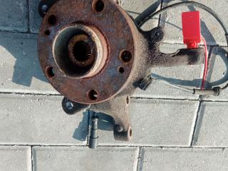 ступица передняя правая Renault Scenic RX4 1 поколение (1996 - 1999)