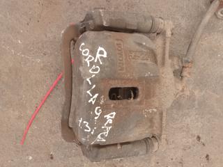 суппорт передний правый Toyota Corolla 9 поколение (E120/E130) (2000 - 2004), 1.3 л., бензин