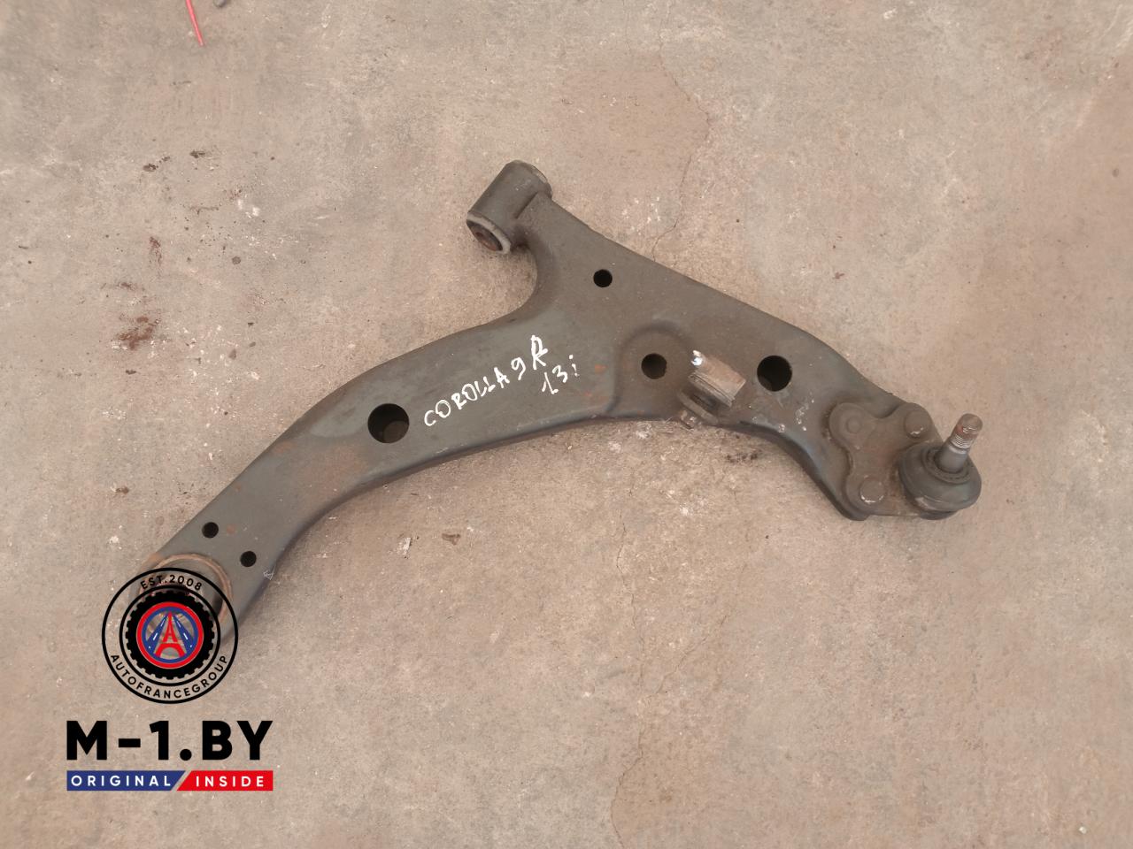 рычаг передний правый Toyota Corolla 9 поколение (E120/E130) (2000 - 2004), 1.3 л., бензин - фото №1